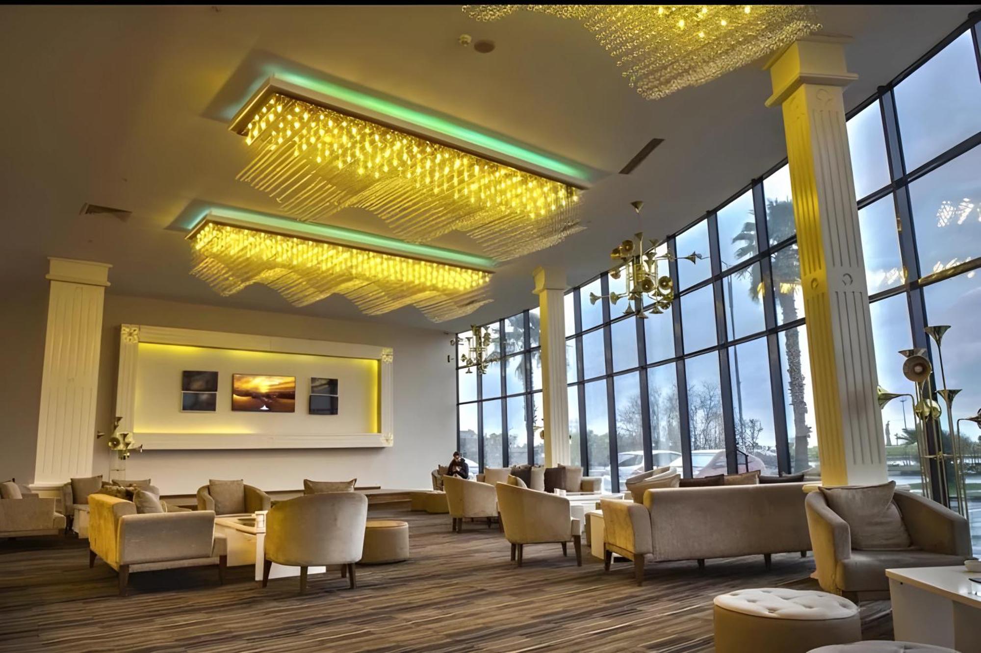 Orbi Batumi City Beach View Hotel Eksteriør bilde