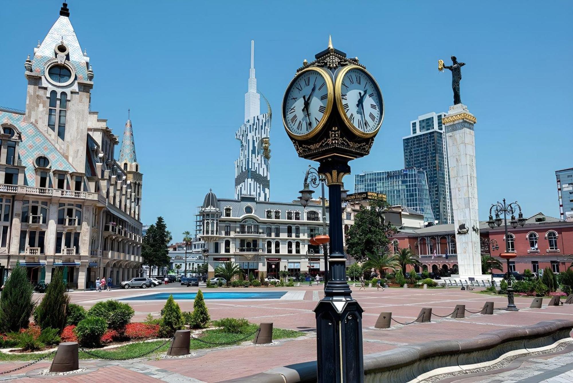 Orbi Batumi City Beach View Hotel Eksteriør bilde